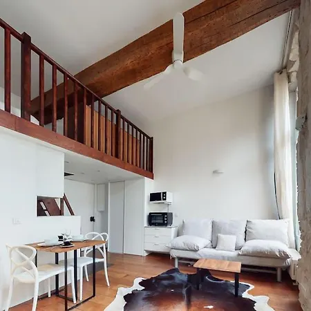 Chez Gustave: Clim Calm,saint Paul Marais, 2guests Paris