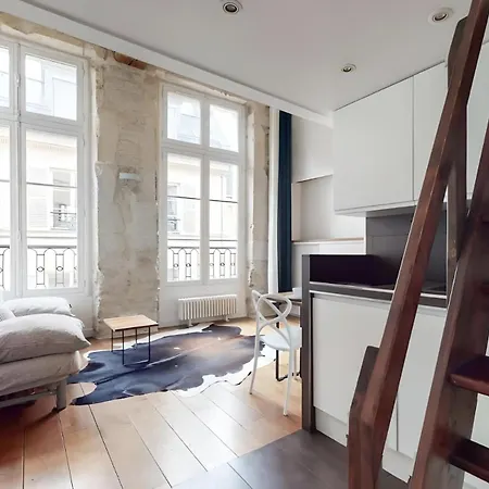 アパート Chez Gustave: Clim Calm,saint Paul Marais, 2guests