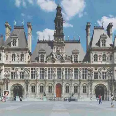 Chez Gustave: Clim Calm,saint Paul Marais, 2guests パリ
