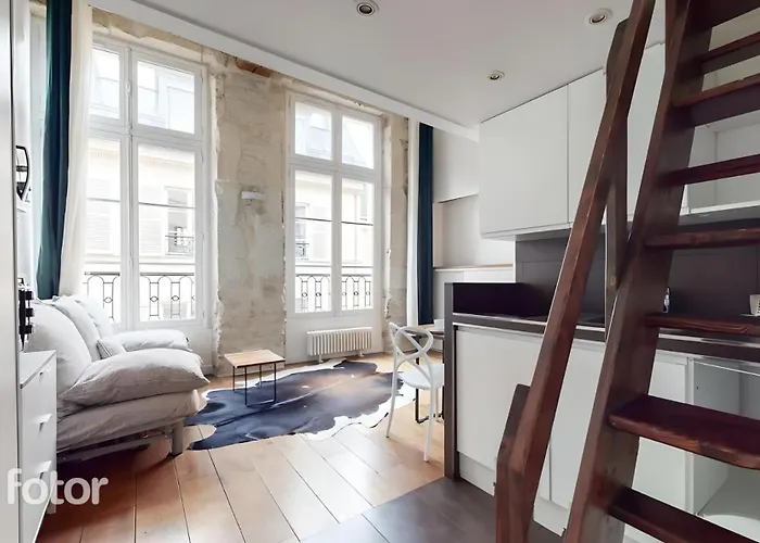 アパート Chez Gustave: Clim Calm,saint Paul Marais, 2guests