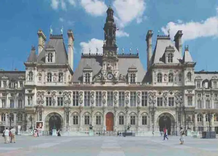 Chez Gustave: Clim Calm,saint Paul Marais, 2guests パリ