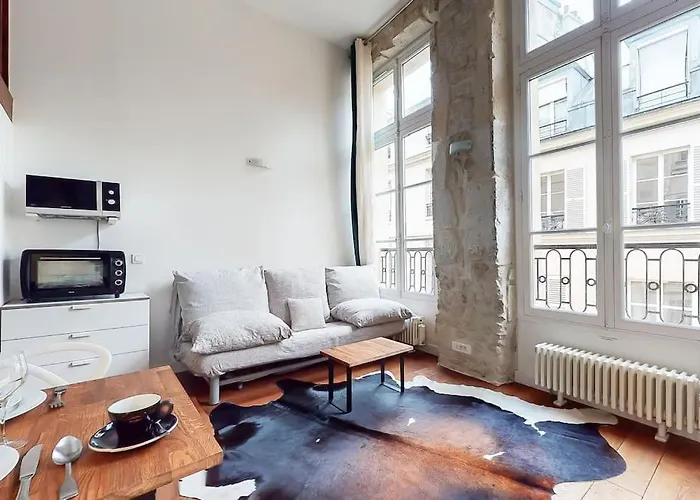 Chez Gustave: Clim Calm,saint Paul Marais, 2guests