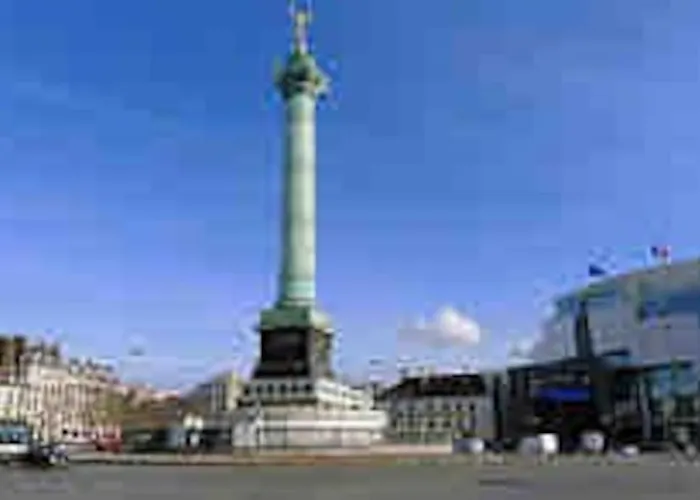 アパート Chez Gustave: Clim Calm,saint Paul Marais, 2guests パリ